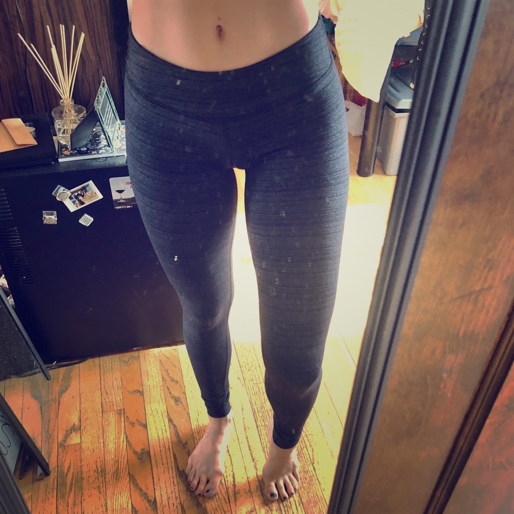 Beyond Yoga - grayish black leggings